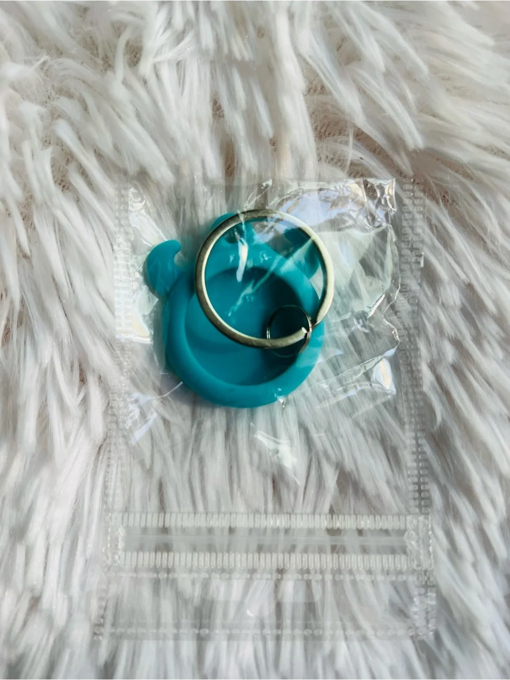 Apple AirTag Disney Blue Monster Inc. Sulley Keychain Ring Holder